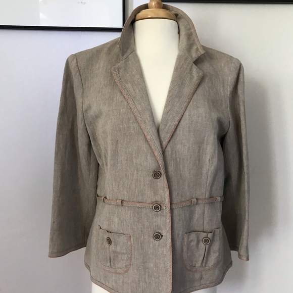 Top - Picture 4 of 4